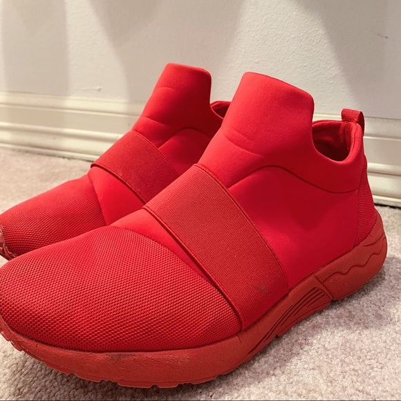 Steve Madden Shoes - Red Steve Madden high top slip on sneakers